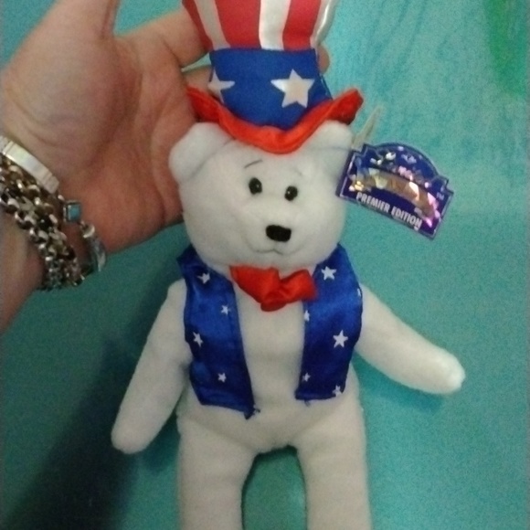 Vintage: Limited Treasures Beanies - Picture 3 of 9